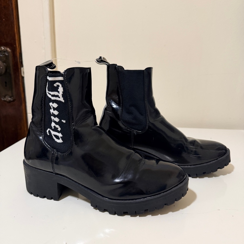 Juicy Couture Glossy Black Ankle Boots